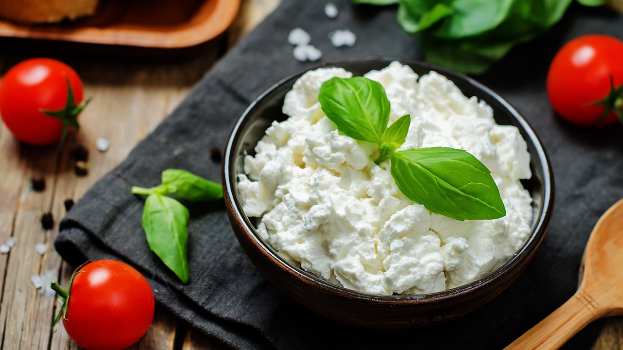 Deadly listeria outbreak sparks expanded cheese recall across multiple states